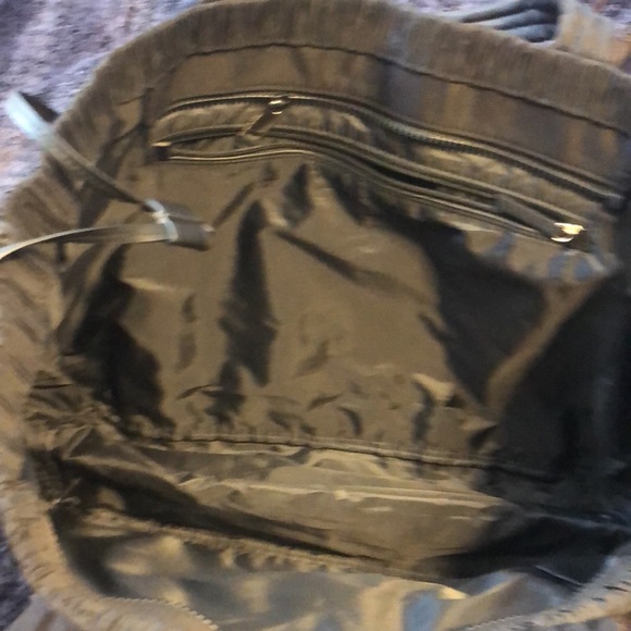 Victoria secrete tote black - Picture 2 of 4